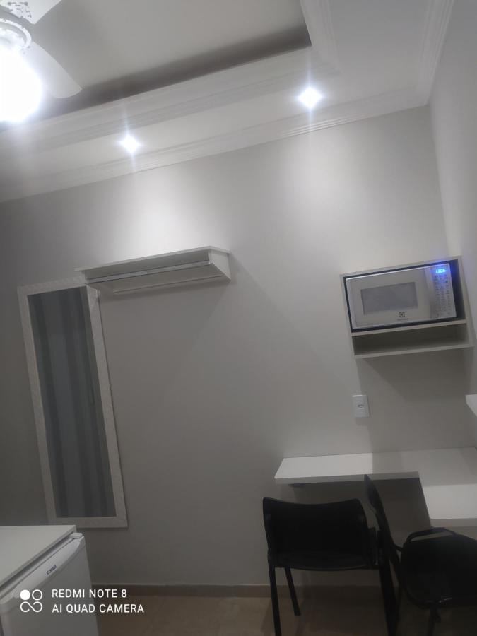 Pousada Quarto Casal Com Ar,Frigobar, Garagem Aparecida  Exterior foto