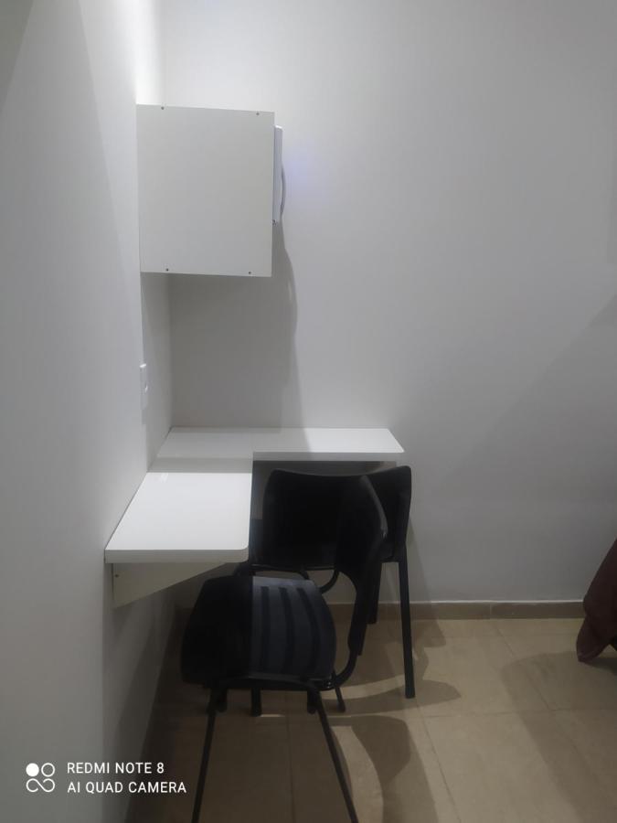 Pousada Quarto Casal Com Ar,Frigobar, Garagem Hotel Aparecida  Exterior foto